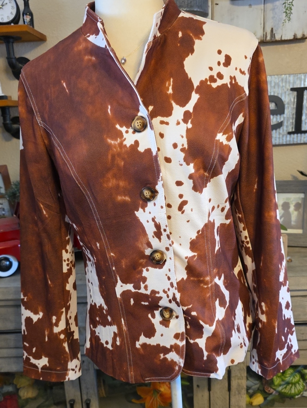 NEW~Women's Brown and White Cowhide Inspired Button Light Jacket